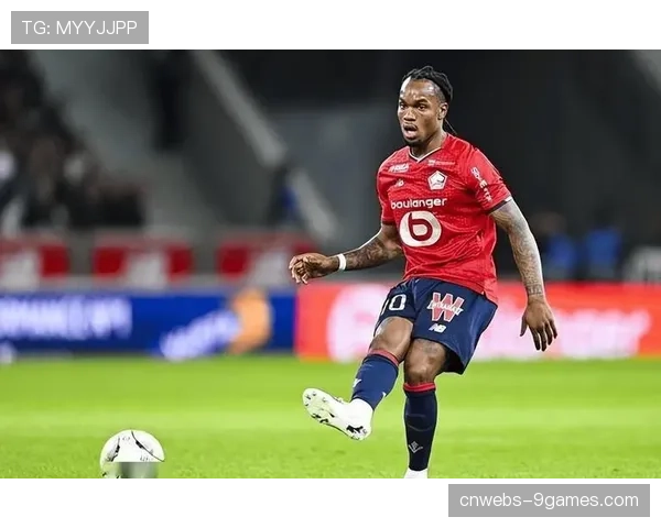 全场战报:朗斯1-0里尔,弗兰科夫斯基点射制胜 全场战报:朗斯1-0里尔,弗兰科夫斯基点射制胜