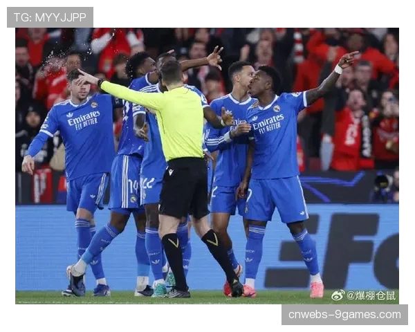 案件追踪:针对此前种族歧视事件,西甲对涉事俱乐部处以空场一场处罚 案件追踪:针对此前种族歧视事件,西甲对涉事俱乐部处以空场一场处罚